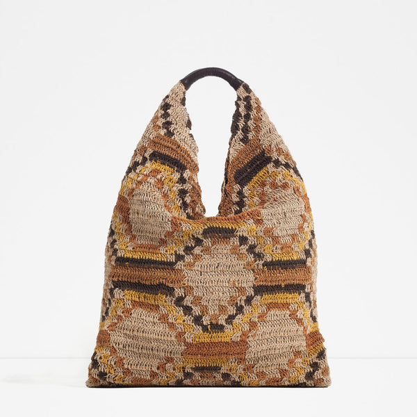 RAFFIA BUCKET BAG